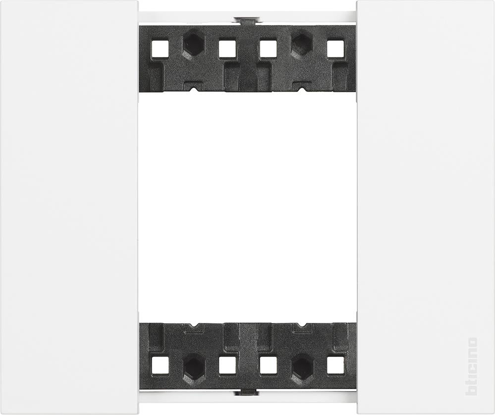 Рамка 2 мод. цвят Бял (White) Living Now Bticino