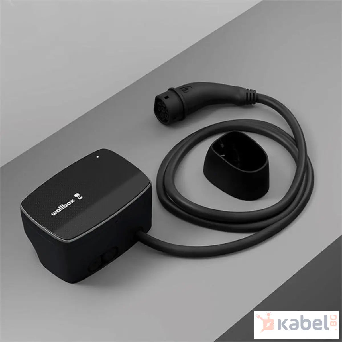 ЗАРЯДНА СТАНЦИЯ WALLBOX COMMANDER 2S КАБЕЛ ТИП 2 | 22 KW AC | ЧЕРЕН ЦВЯТ